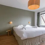 Modern With Balcony Near Center Holiday home *